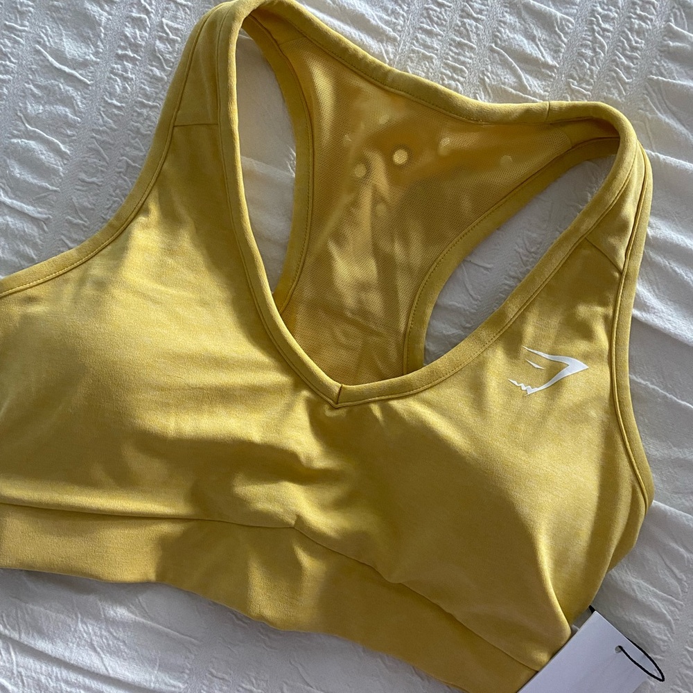 Sol lift sports bra - Gymshark - size small